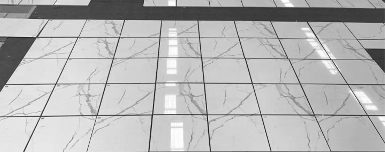 Calacatta white marble dry lay in factory for client final confirmation of wall pattern