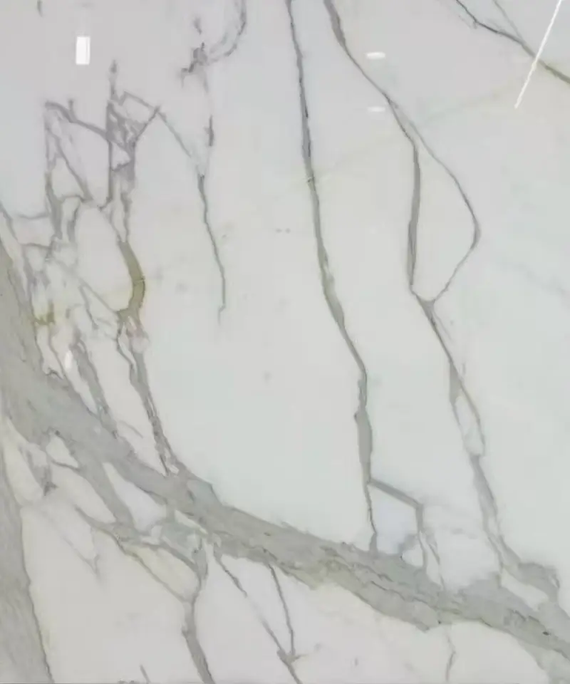 calacatta white marble slab close up